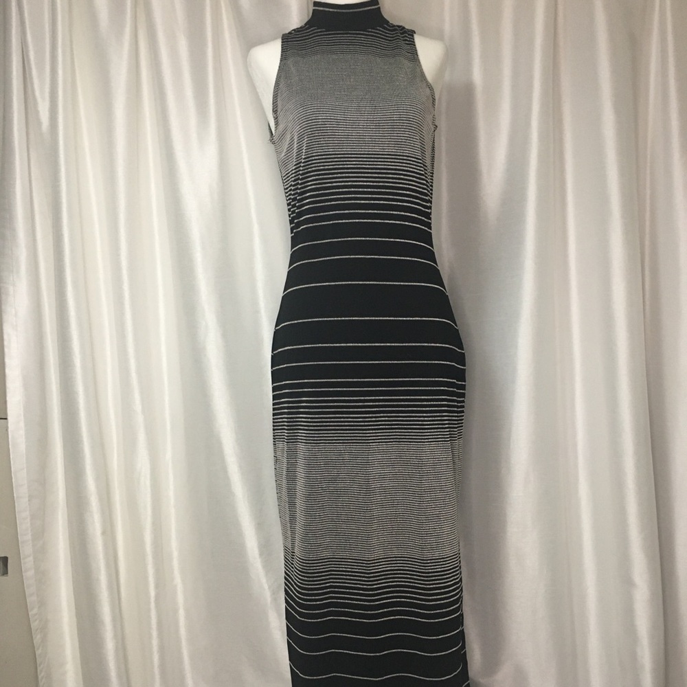Algo sleeveless dress, size 6.